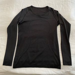 Lululemon Swiftly Tech Long Sleeve